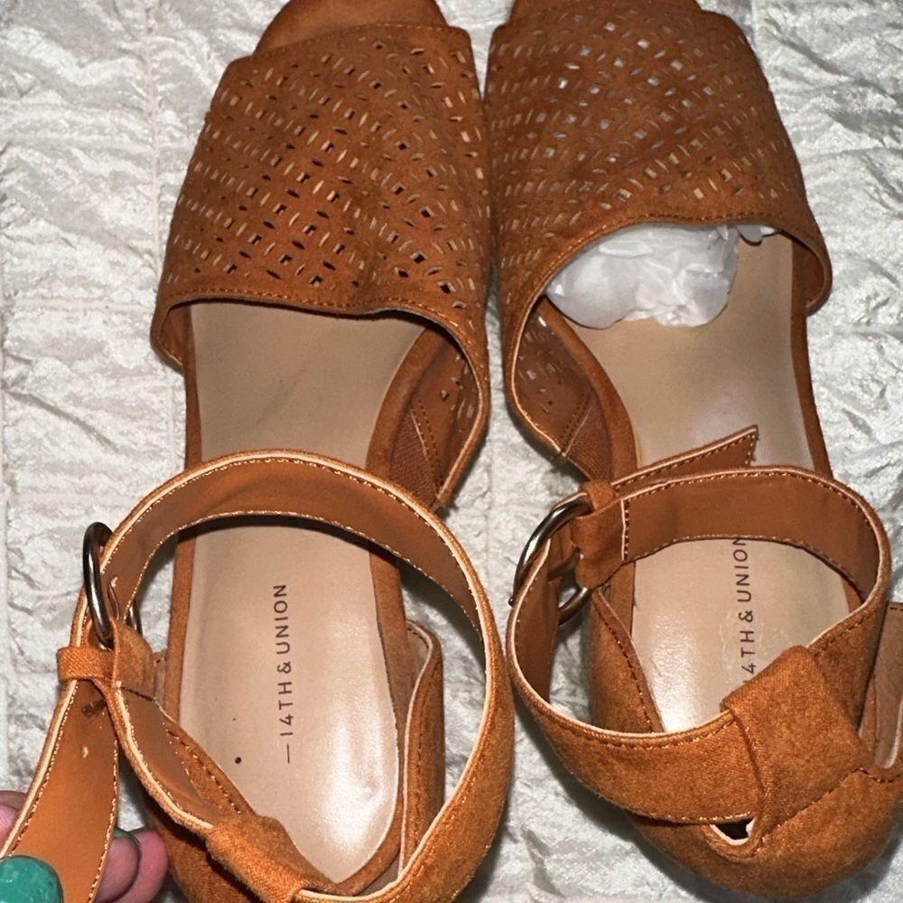 14th and Union Rust color Espadrille fabric upper shoes size 7.5.